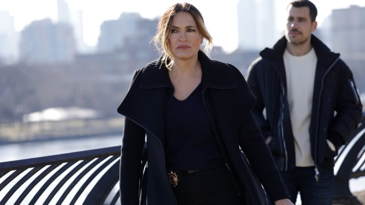 LAW & ORDER: SPECIAL VICTIMS UNIT -- "King of the Moon" Episode 24015 -- Pictured: (l-r) Mariska Hargitay as Captain Olivia Benson, Octavio Pisano as Det. Joe Velasco -- (Photo by: Will Hart/NBC)