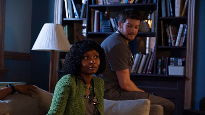 BRILLIANT MINDS -- "The Lost Biker" Episode 103 -- Pictured: (l-r) Ashleigh LaThrop as Dr. Ericka Kinney, Alex MacNicoll as Dr. Van Markus -- (Photo by: Rafy/NBC)