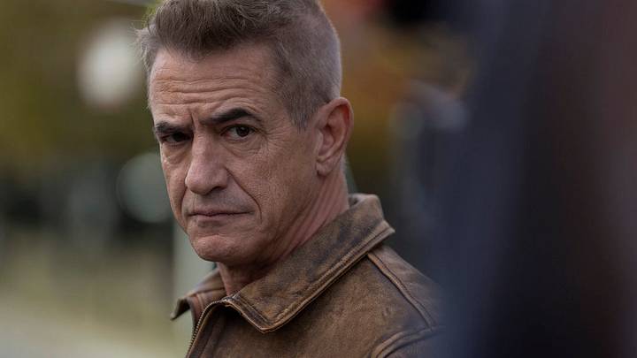CHICAGO FIRE -- "A Favor" Episode 13009 -- Pictured: Dermot Mulroney as Chief Dom Pascal