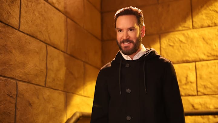 FOUND -- "Missing While Haunted" Episode 208 -- Pictured: Mark-Paul Gosselaar as Sir
