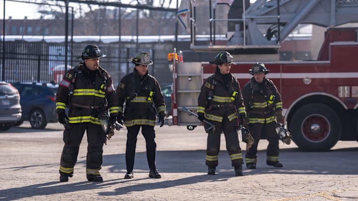 CHICAGO FIRE -- "Coming In Hot" Episode 1412 -- Pictured: (l-r) Joe Miñoso as Joe Cruz, Dermot Mulroney as Dom Pascal, Miranda Rae Mayo as Stella Kidd, David Eigenberg as Christopher Herrmann -- (Photo by: Peter Gordon/NBC)