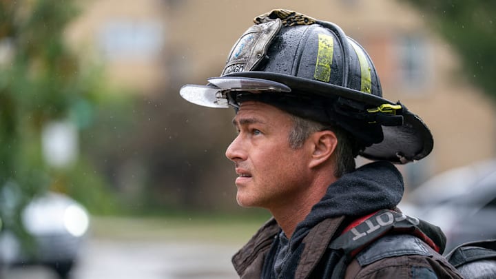 CHICAGO FIRE -- "Pierce The Vein" Episode 1407 -- Pictured: Taylor Kinney as Kelly Severide -- (Photo by: Peter Gordon/NBC)