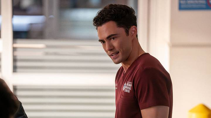 CHICAGO MED -- "Rebounding" Episode 1110 -- Pictured: Darren Barnet as Dr. John Frost 