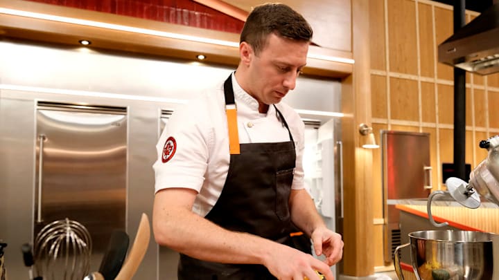 Top Chef Destination Canada, Quickfire Challenge, Jamaican patty