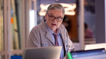 CHICAGO MED -- "Whats Hiding in the Dark" Episode 1105 -- Pictured: Oliver Platt as Dr. Daniel Charles 