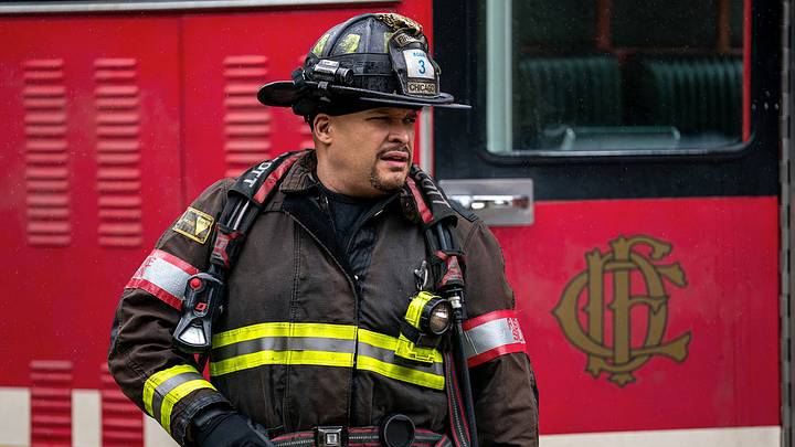 CHICAGO FIRE — “Pierce The Vein” Episode 1407 — Pictured: Joe Miñoso as Joe Cruz — (Photo by: Peter Gordon/NBC)