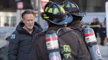 CHICAGO MED -- "In The Trenches: Part II" Episode 1011 -- Pictured: Steven Weber as Dr. Dean Archer -- (Photo by: George Burns Jr/NBC)