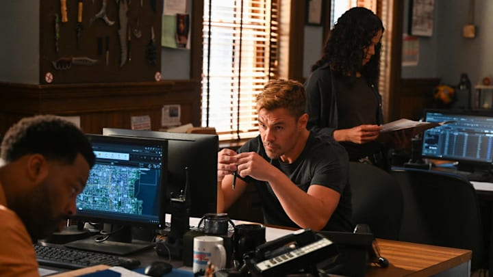 Here s everything you need to watch the Chicago PD Season 12 premiere live