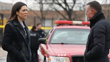 CHICAGO P.D. -- "The Ghost in You" Episode 1013 -- Pictured: (l-r) Sara Bues as ASA Chapman, Jason Beghe as Hank Voight -- (Photo by: Lori Allen/NBC)