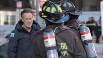CHICAGO MED -- "In The Trenches: Part II" Episode 1011 -- Pictured: Steven Weber as Dr. Dean Archer -- (Photo by: George Burns Jr/NBC)