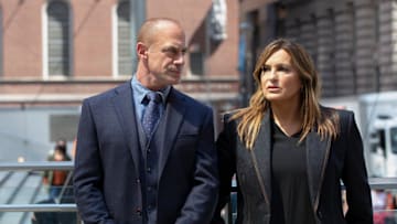 LAW & ORDER: ORGANIZED CRIME -- "Forget It, Jake; It's Chinatown" Episode 108 -- Pictured: (l-r) Christopher Meloni as Detective Elliot Stabler, Mariska Hargitay as Captain Olivia Benson -- (Photo by: Eric Liebowitz/NBC)