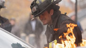 CHICAGO FIRE -- "Relief Cut" Episode 13012 -- Pictured: Jake Lockett as Sam Carver -- (Photo by: Peter Gordon/NBC)