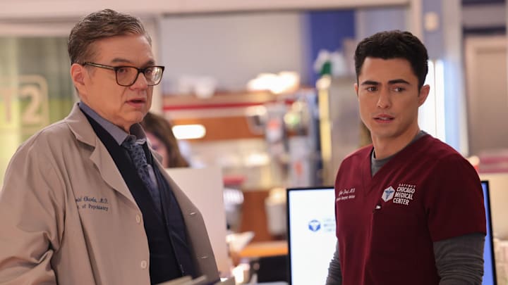 CHICAGO MED -- "The Stories We Tell Ourselves" Episode 1019 -- Pictured: (l-r) Oliver Platt as Dr. Daniel Charles, Darren Barnet as Dr. John Frost 