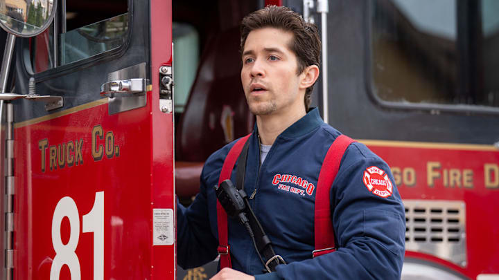 CHICAGO FIRE -- "Speak of the Devil" Episode 1420 -- Pictured: Brandon Larracuente as Sal Vasquez 
