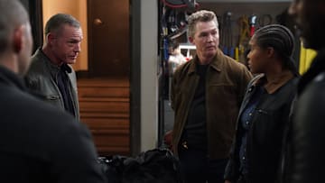 CHICAGO P.D. -- "Friends and Family" Episode 12009 -- Pictured: (l-r) Jason Beghe as Hank Voight, Shawn Hatosy as Deputy Chief Reid