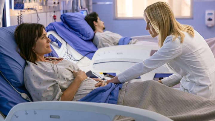 CHICAGO MED -- "Horseshoes and Hand Grenades" Episode 1103 -- Pictured: (l-r) Jessy Schram as Dr. Hannah Asher, Torrey DeVitto as Dr. Natalie Manning -- (Photo by: George Burns Jr/NBC)