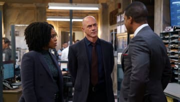 LAW & ORDER: ORGANIZED CRIME -- "Chinatown" Episode 316 -- Pictured: (l-r) Danielle Moné Truitt as Sergeant Ayanna Bell, Christopher Meloni as Detective Elliot Stabler, James Roch as D.I. Thurman -- (Photo by: Peter Kramer/NBC)