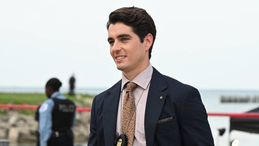 CHICAGO P.D. -- "Under the Surface " Episode 1403 -- Pictured: Kyle Selig as Charlie