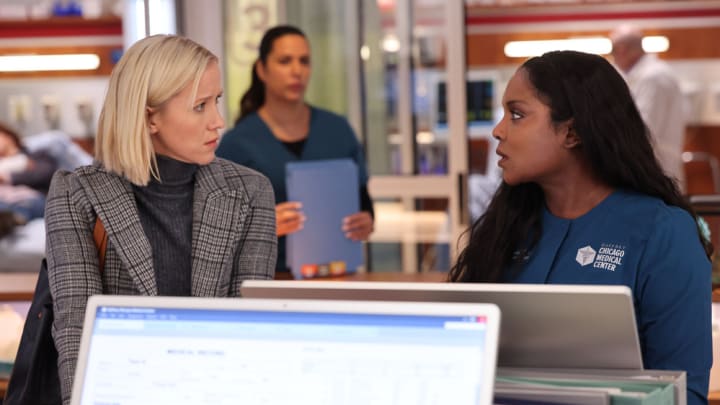 CHICAGO MED -- "Row Row Row Your Boat on a Rocky Sea" Episode 09001 -- Pictured: (l-r) Jessy Schram as Dr. Hannah Asher, Marlyne Barrett as Maggie Lockwood -- (Photo by: George Burns Jr/NBC)