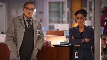 CHICAGO MED -- "Forget Me Not" Episode 1006 -- Pictured: (l-r) Oliver Platt as Dr. Daniel Charles, S. Epatha Merkerson as Sharon Goodwin -- (Photo by: George Burns Jr/NBC)