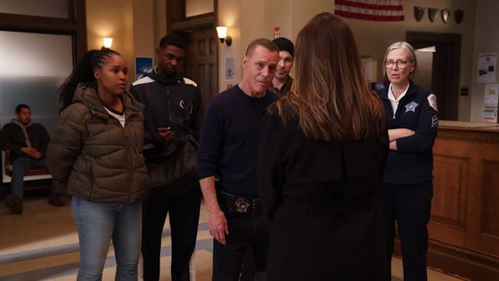 CHICAGO P.D. -- "Name Image Likeness" Episode 12019 -- Pictured: (l-r) Toya Turner as Kiana Cook, Myles Alexander Evans as Damone, Jason Beghe as Hank Voight, Patrick John Flueger as Officer Adam Ruzek, Amy Morton as Desk Sgt. Trudy Platt -- (Photo by: Elizabeth Sisson/NBC)