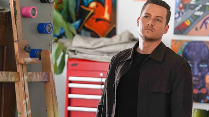 CHICAGO P.D. -- "Burnside" Episode 905 -- Pictured: Jesse Lee Soffer as Jay Halstead -- (Photo by: Lori Allen/NBC)