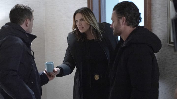 LAW & ORDER: SPECIAL VICTIMS UNIT -- "Lime Chaser" Episode 24017 -- Pictured: (l-r) Mariska Hargitay as Captain Olivia Benson, Kevin Kane as Det. Terry Bruno -- (Photo by: Ralph Bavaro/NBC)