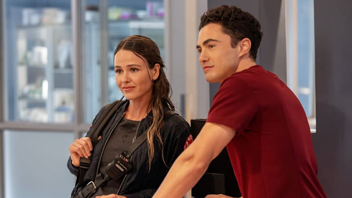 CHICAGO MED -- "Double Down" Episode 1107 -- Pictured: (l-r) Jocelyn Hudon as Lizzy Novak, Darren Barnet as Dr. John Frost