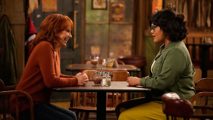 HAPPY'S PLACE -- "The Macallister Girls" Episode 110 -- Pictured: (l-r) Reba McEntire as Bobbie, Belissa Escobedo as Isabella