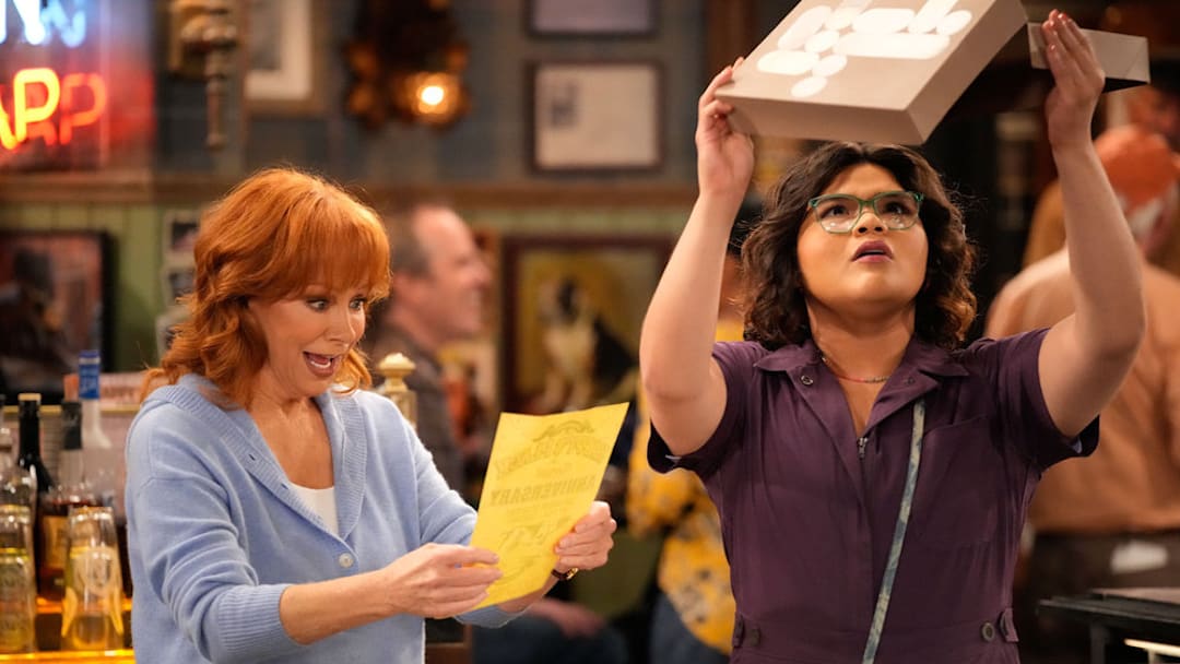 HAPPY'S PLACE -- "Emcee Squared" Episode 109 -- Pictured: (l-r) Reba McEntire as Bobbie, Belissa Escobedo as Isabella
