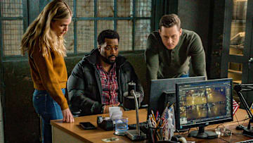 CHICAGO P.D. -- "Equal Justice" Episode 806 -- Pictured: (l-r) Tracy Spiridakos as Hailey Upton, LaRoyce Hawkins as Kevin Atwater, Jesse Lee Soffer as Jay Halstead -- (Photo by: Matt Dinerstein/NBC)