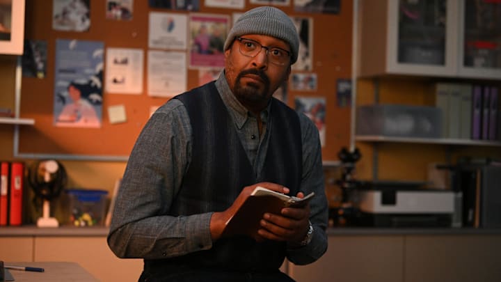 THE IRRATIONAL -- "Conversation Games" Episode 215 -- Pictured: Jesse L. Martin as Alec Mercer -- (Photo by: Sergei Bachlakov/NBC)
