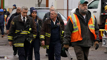 CHICAGO FIRE -- "Relief Cut" Episode 13012 -- Pictured: (l-r) Dermot Mulroney as Chief Dom Pascal, Katelynn Shennett as Kylie Estevez, David Eigenberg as Christopher Herrmann -- (Photo by: Elizabeth Sisson/NBC)