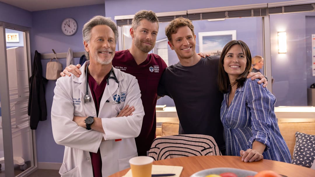 CHICAGO MED -- "Horseshoes and Hand Grenades" Episode 1103 -- Pictured: (l-r) Steven Weber as Dr. Dean Archer, Luke Mitchell as Dr. Mitch Ripley, Nick Gehlfuss as Dr. Will Halstead, Torrey DeVitto as Dr. Natalie Manning CHICAGO MED -- "Horseshoes and Hand Grenades" Episode 1103 -- Pictured: (l-r) Steven Weber as Dr. Dean Archer, Luke Mitchell as Dr. Mitch Ripley, Nick Gehlfuss as Dr. Will Halstead, Torrey DeVitto as Dr. Natalie Manning