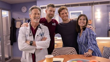 CHICAGO MED -- "Horseshoes and Hand Grenades" Episode 1103 -- Pictured: (l-r) Steven Weber as Dr. Dean Archer, Luke Mitchell as Dr. Mitch Ripley, Nick Gehlfuss as Dr. Will Halstead, Torrey DeVitto as Dr. Natalie Manning 