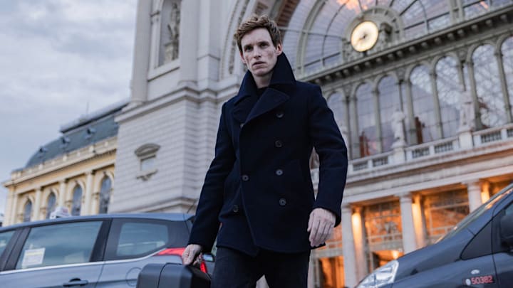 THE DAY OF THE JACKAL -- Episode 101 -- Pictured: Eddie Redmayne as the Jackal -- (Photo by: Marcell Piti/Carnival Film & Television Limited)