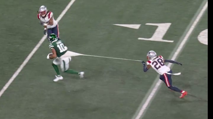 Allen Lazard is going to need a new shirt.