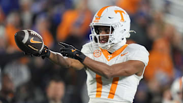 Tennessee wide receiver Chris Brazzell II (17) signals a first down during a NCAA football game against Kentucky at Kroger Field in Lexington, Kentucky on Oct. 25, 2025.