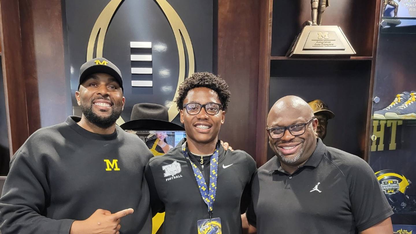 Jonathan Ralph Michigan RB Jonathan Brown talks commitment to Michigan, 'Finding the right fit'