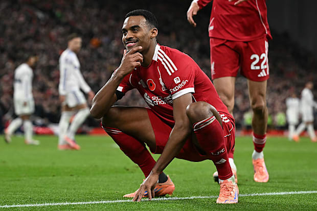 ไรอัน กราเวนแบร์ช ไรอัน กราเวนแบร์ช