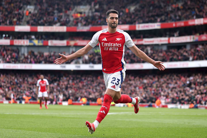 Mikel Merino
