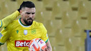Andy Delort a pu marquer sur penalty.