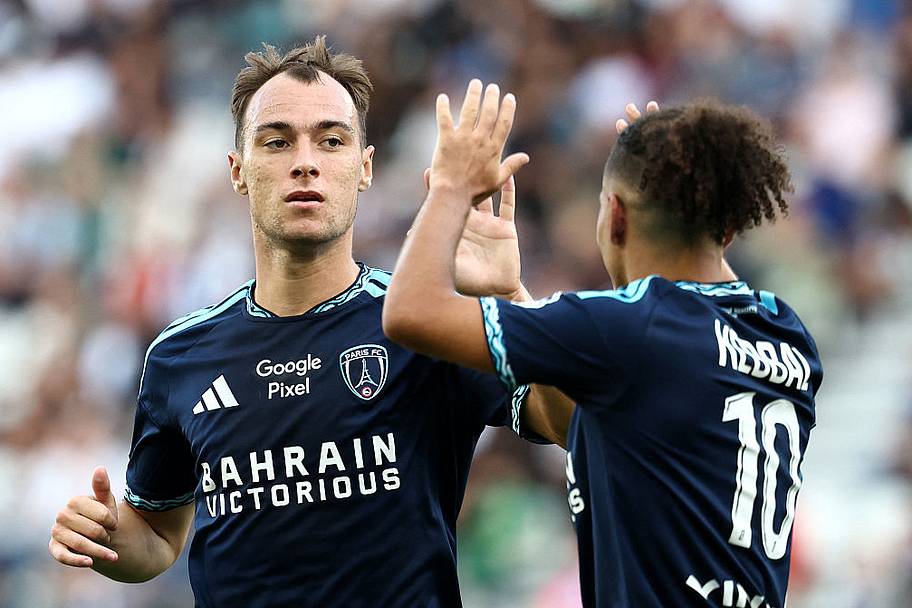 Paris FC celebrate