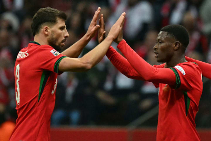 FBL-EUR-NATIONS-POL-POR