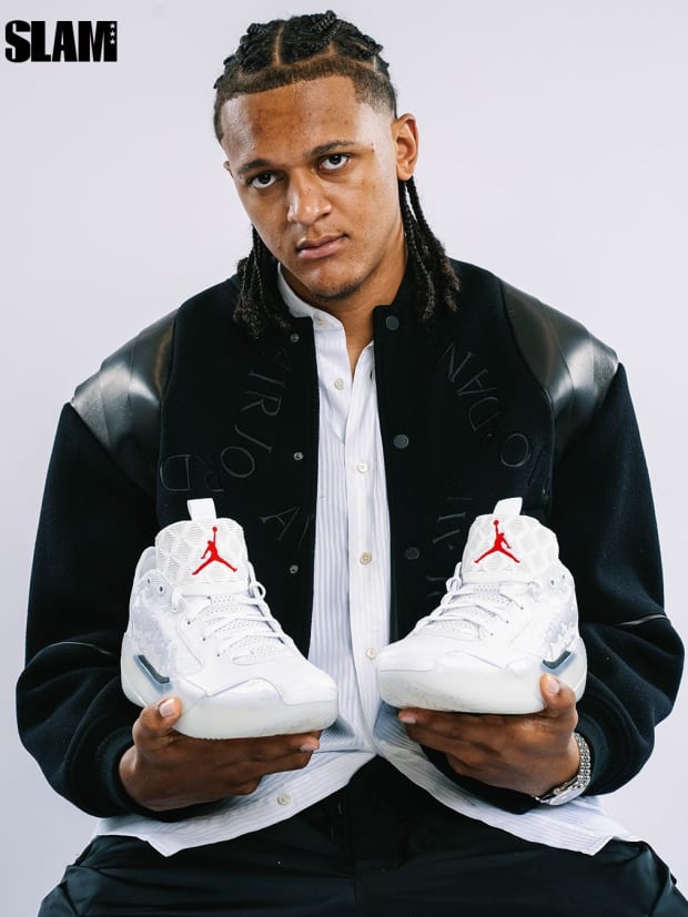 Paolo Banchero showcases the Air Jordan 39 in a photoshoot for SLAM KICKS 27.