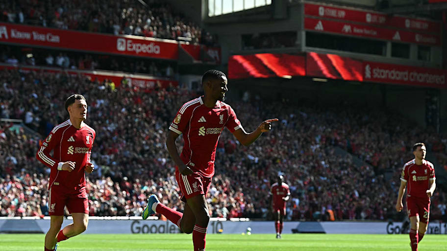 Alexander Isak celebrates