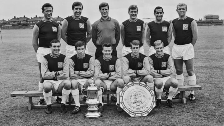 Ken Brown, John Bond, Jim Standen, Jack Burkett, Eddie Bovington, Bobby Moore, Peter Brabrook, Ron Boyce, Johnny Byrne - Soccer Player, Geoff Hurst, John Sissons