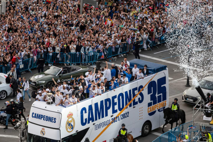 Spanish football team Real Madrid celebrates with 25,000...