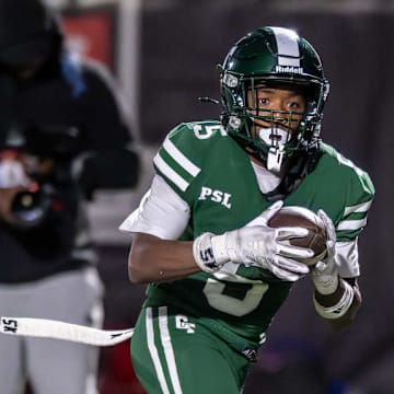 Defending Michigan Division I champion Cass Tech makes its way into the Power 25 this week as it's off to a 6-0 start.