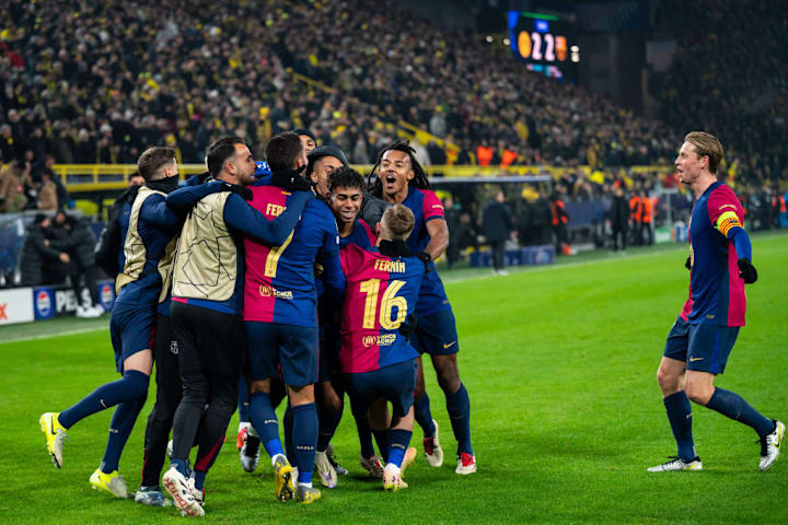Borussia Dortmund v FC Barcelona - UEFA Champions League